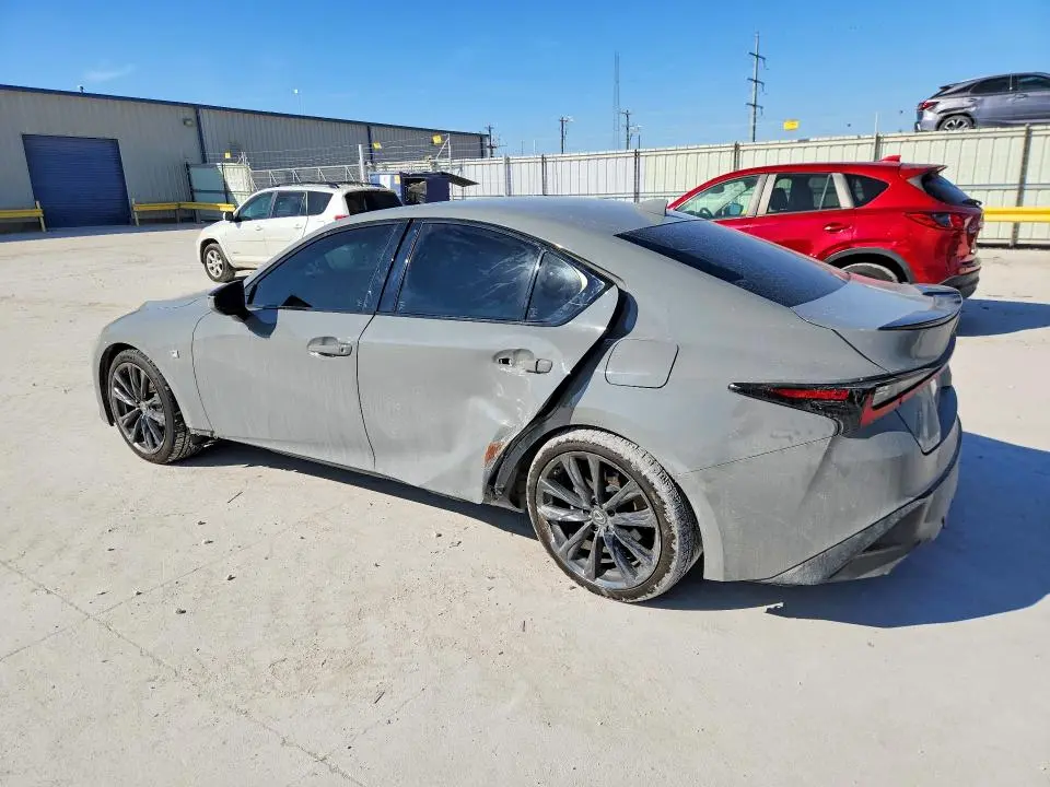 2024 LEXUS IS   