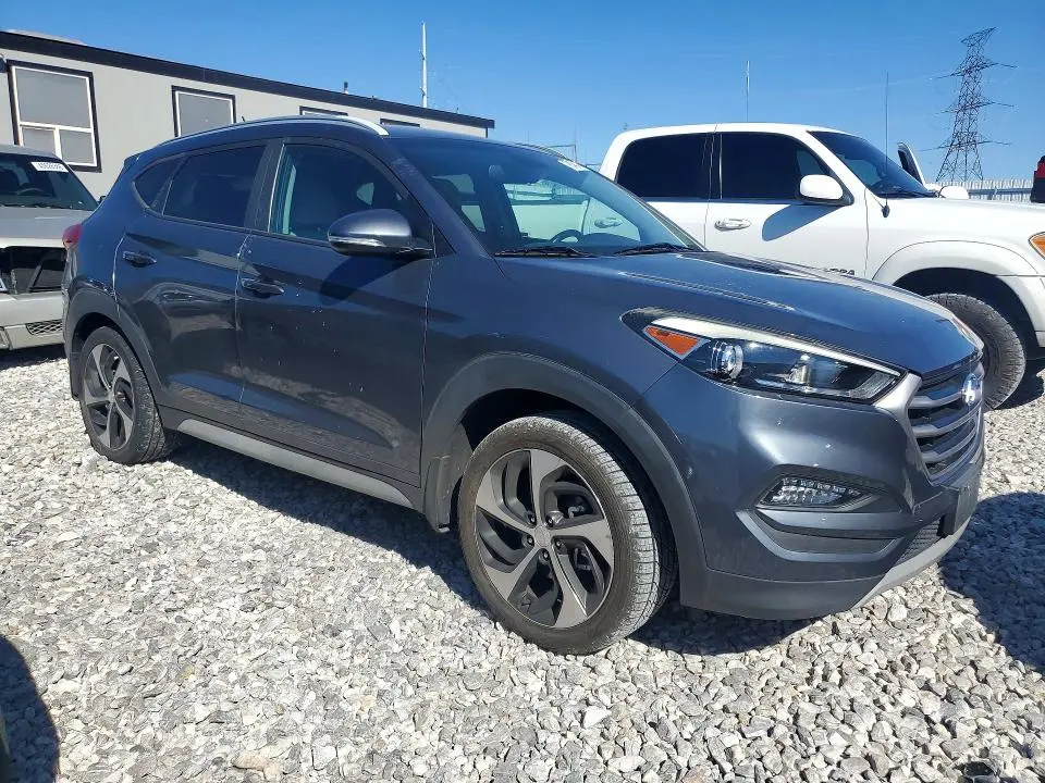 2017 HYUNDAI TUCSON   