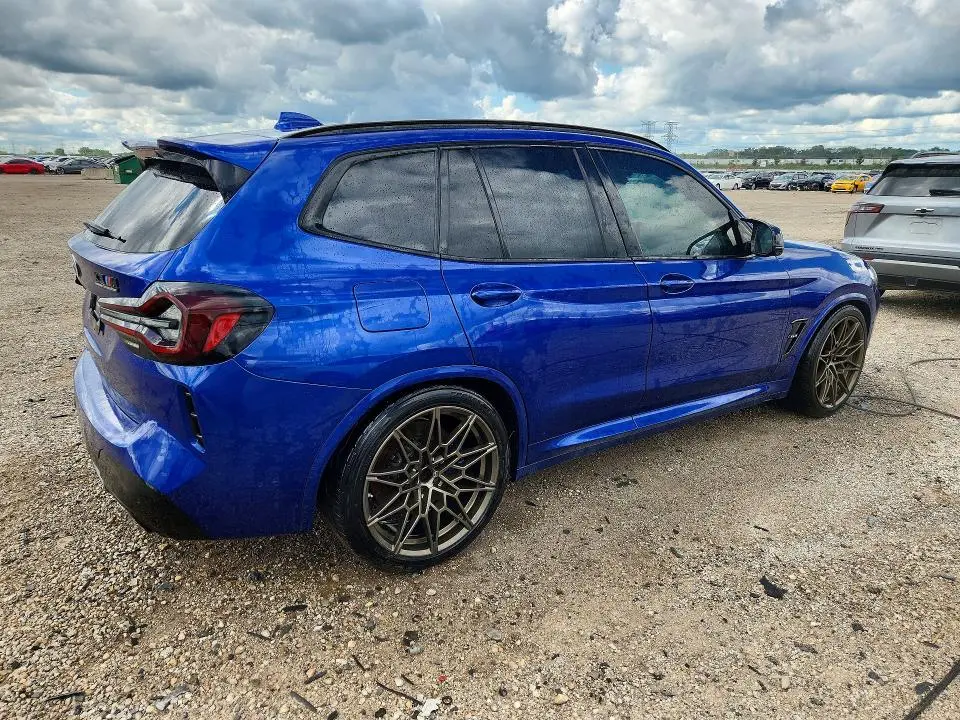 2023 BMW X3 M  