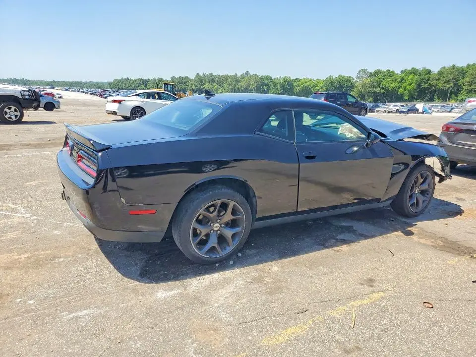 2019 DODGE CHALLENGER SXT  