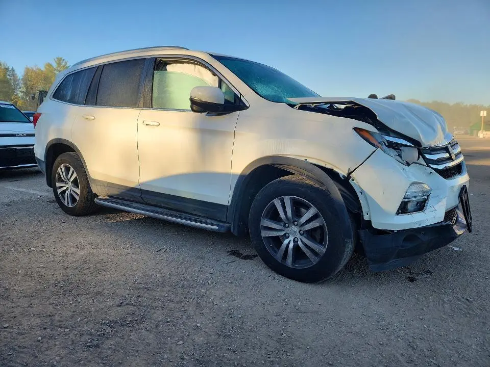 2017 HONDA PILOT EXLN  