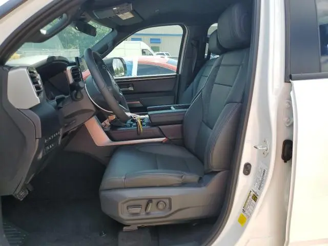 2025 TOYOTA TUNDRA CREWMAX SR  