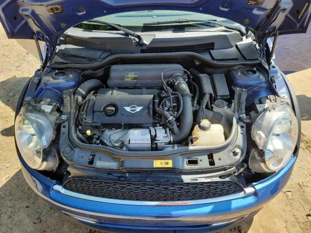 2015 MINI COOPER S  