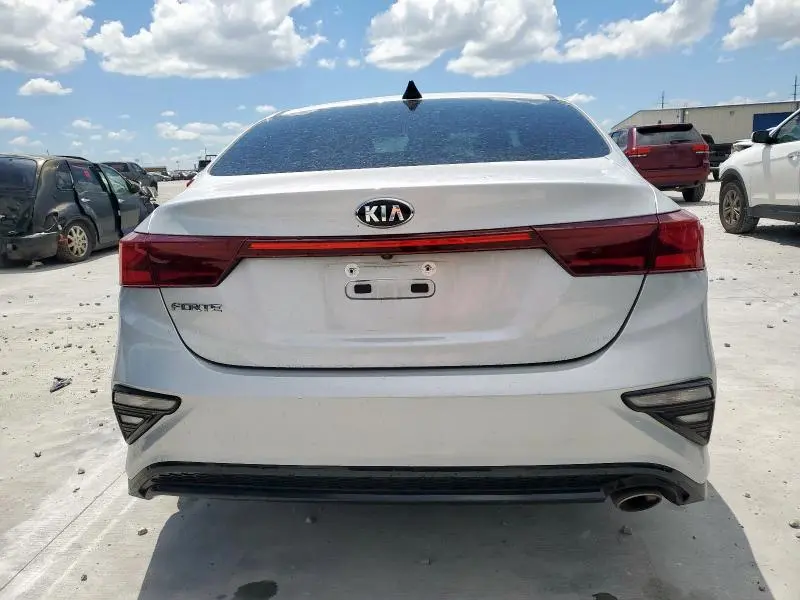 2020 KIA FORTE FE  
