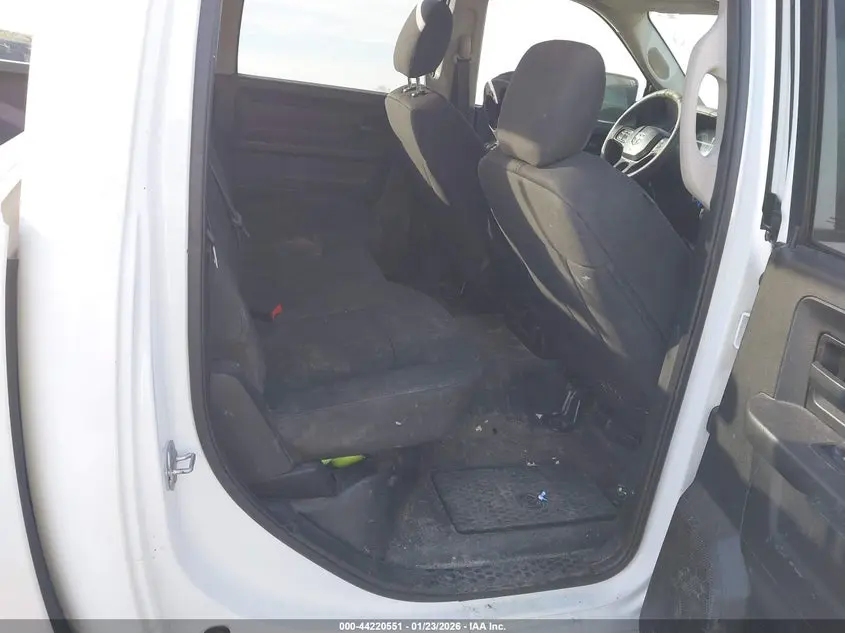 2019 RAM 1500 CLASSIC TRADESMAN  4X2 5'7 BOX