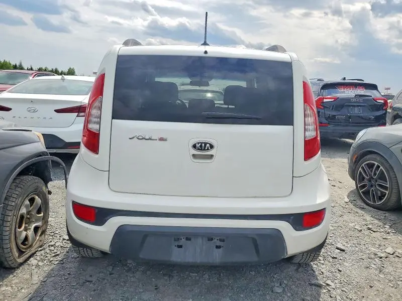 2012 KIA SOUL +  