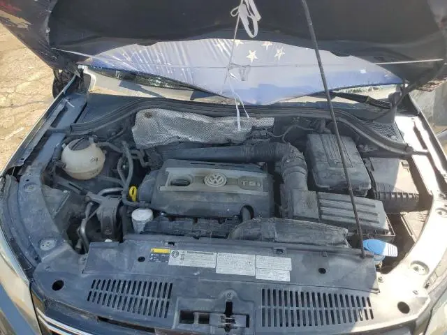 2016 VOLKSWAGEN TIGUAN S  
