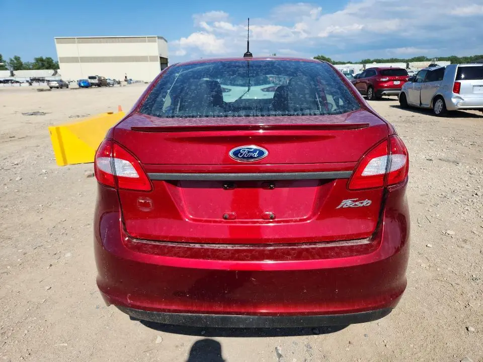 2013 FORD FIESTA SE  