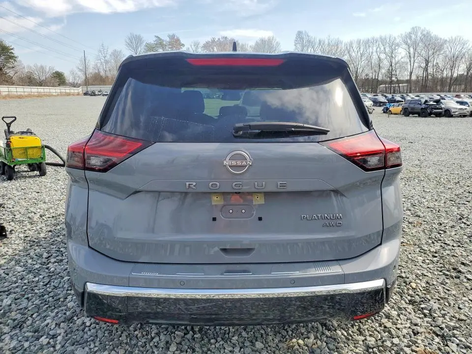 2024 NISSAN ROGUE PLATINUM  