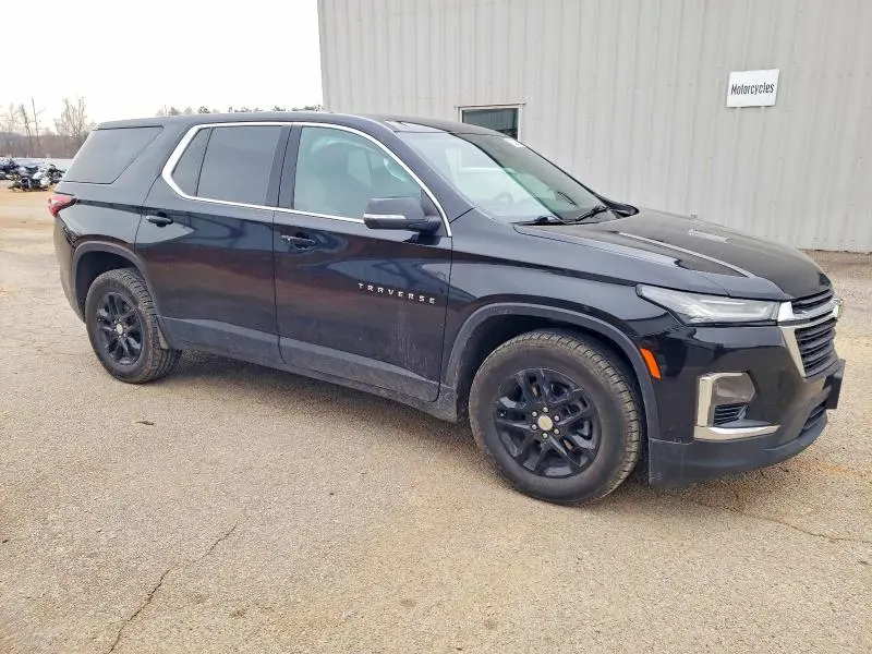 2022 CHEVROLET TRAVERSE LS  