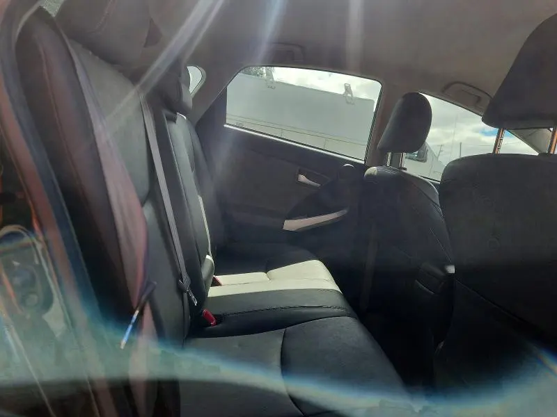 2015 TOYOTA PRIUS FOUR  