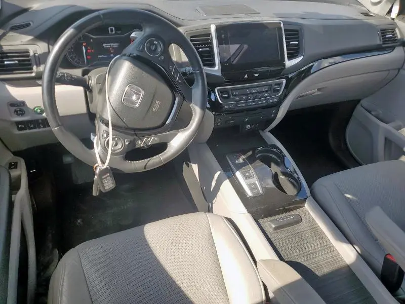 2017 HONDA PILOT ELITE  
