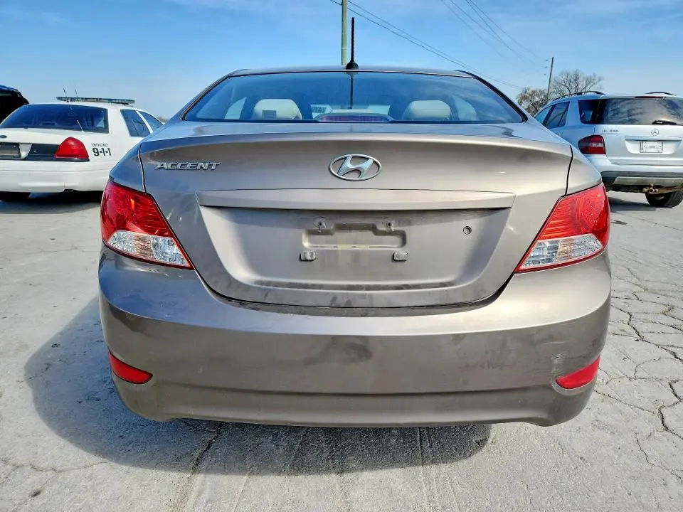 2014 HYUNDAI ACCENT GLS  