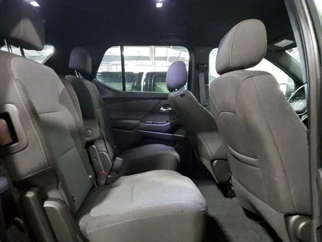 2023 CHEVROLET TRAVERSE LT  