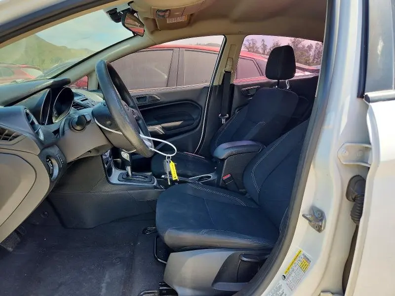 2018 FORD FIESTA SE  