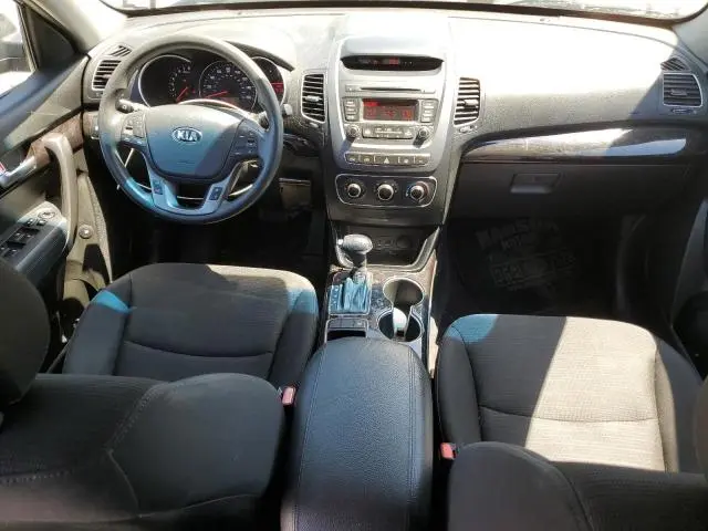 2014 KIA SORENTO LX  