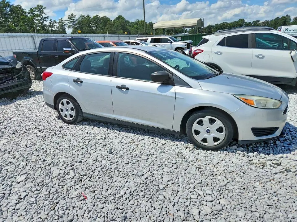 2016 FORD FOCUS S  