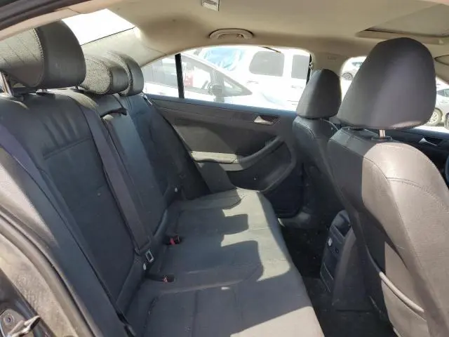 2012 VOLKSWAGEN JETTA SE  
