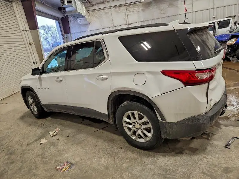 2020 CHEVROLET TRAVERSE LT  