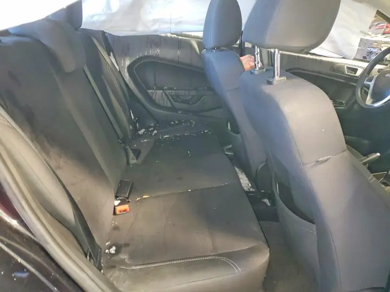 2015 FORD FIESTA SE  