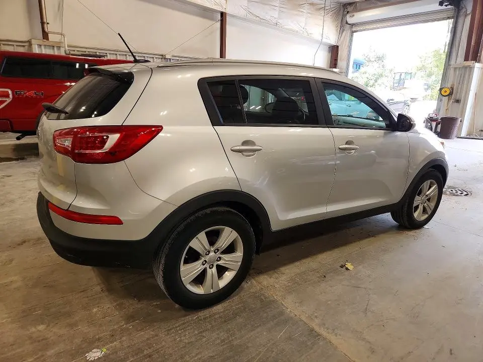 2013 KIA SPORTAGE LX  