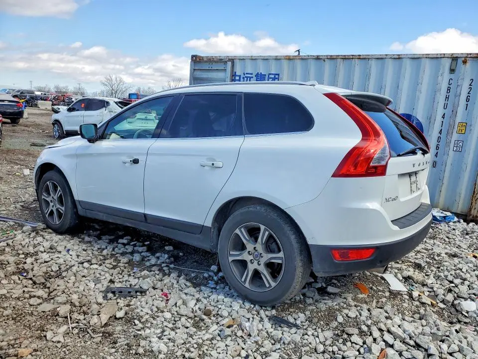 2013 VOLVO XC60 T6  