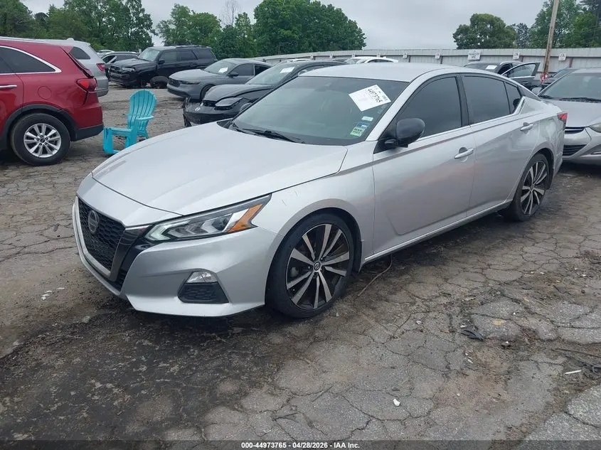 2020 NISSAN ALTIMA SR FWD