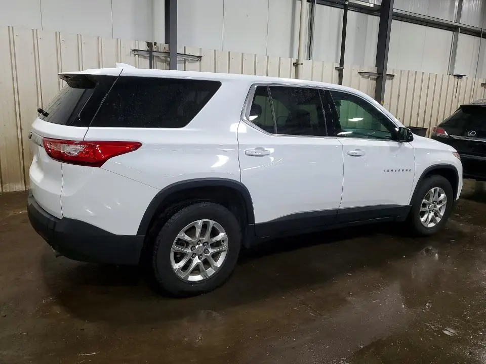 2020 CHEVROLET TRAVERSE LS  