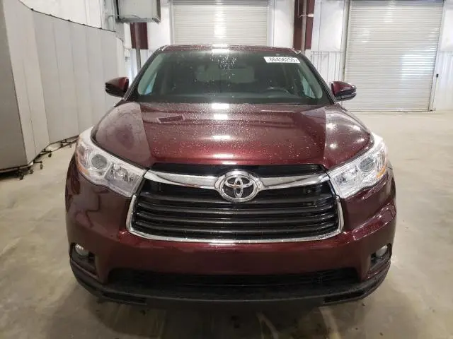 2016 TOYOTA HIGHLANDER LE  