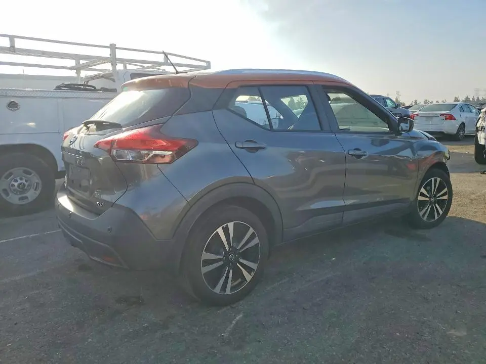 2020 NISSAN KICKS SV  