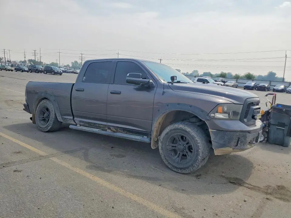 2014 RAM 1500 SLT  