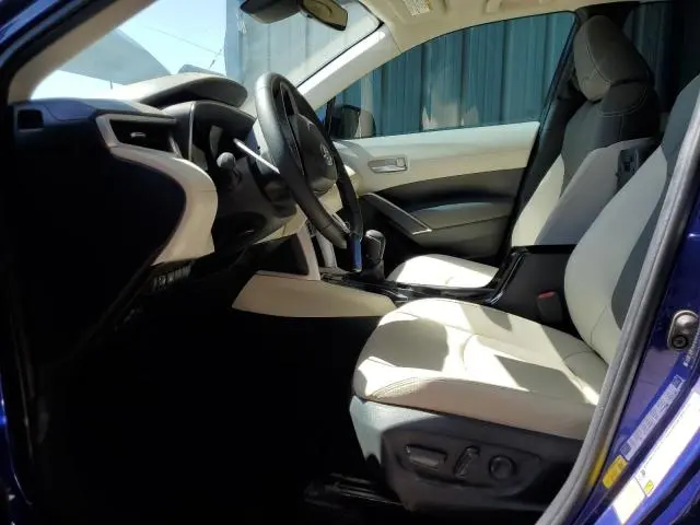 2022 TOYOTA COROLLA CROSS XLE