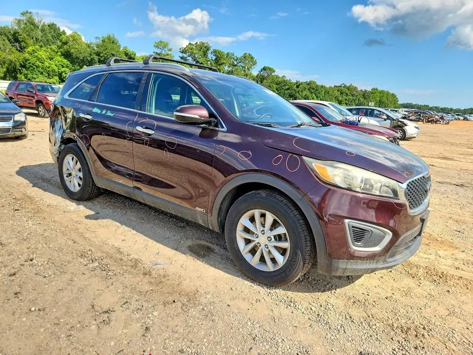 2016 KIA SORENTO LX  