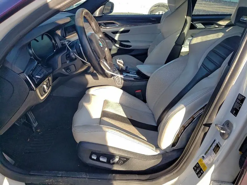 2018 BMW M5   