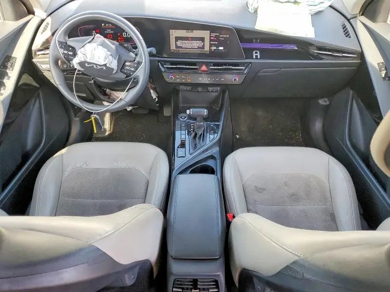 2023 KIA NIRO EX  