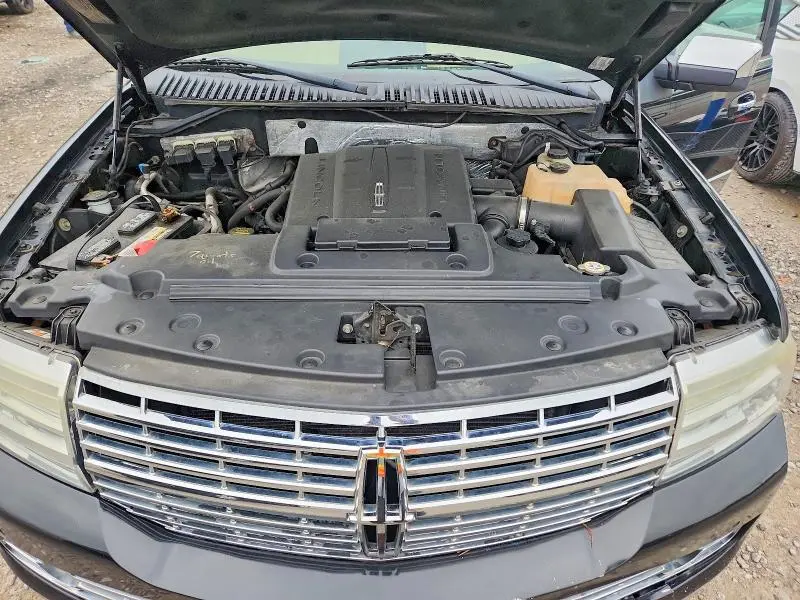 2010 LINCOLN NAVIGATOR   