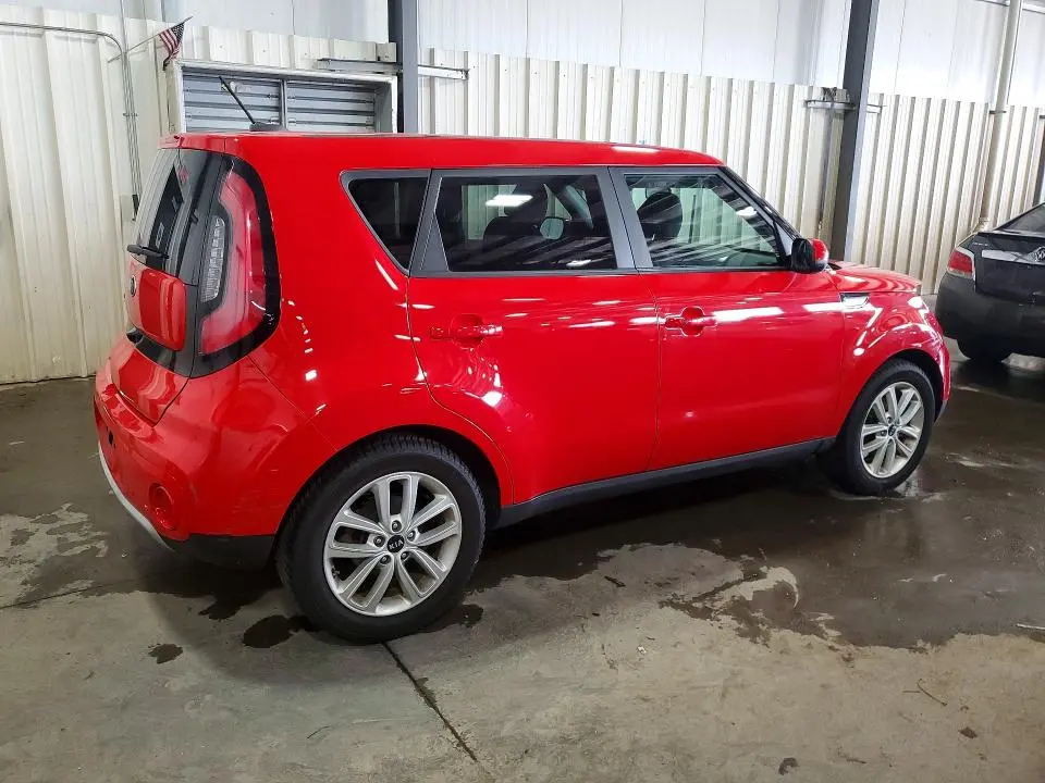 2019 KIA SOUL +  