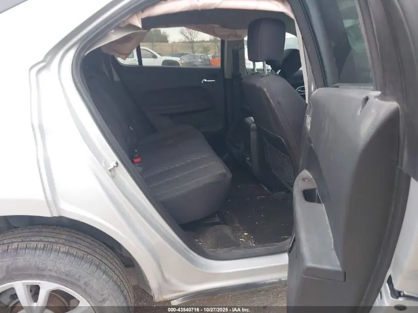 2017 CHEVROLET EQUINOX LT