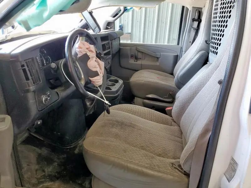 2017 CHEVROLET EXPRESS G2500   