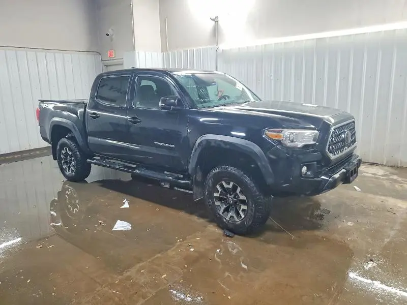 2018 TOYOTA TACOMA DOUBLE CAB  