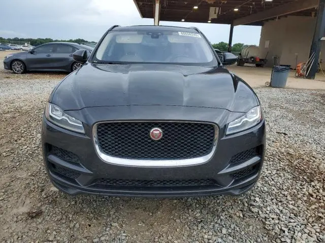 2017 JAGUAR F-PACE PRESTIGE  