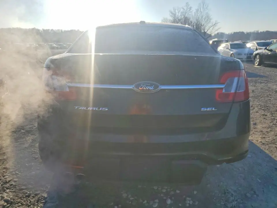 2010 FORD TAURUS SEL  