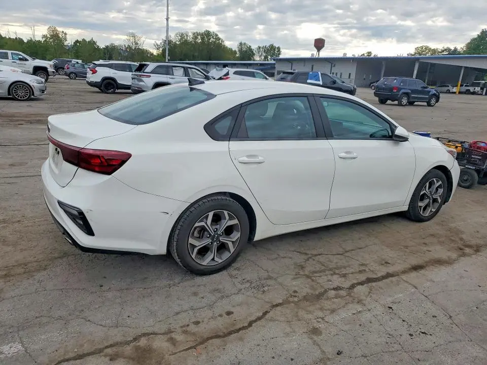 2020 KIA FORTE LXS  