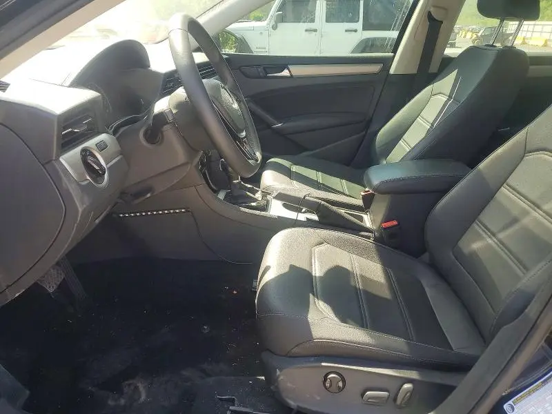 2021 VOLKSWAGEN PASSAT SE  