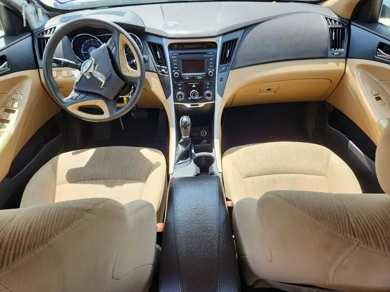 2014 HYUNDAI SONATA GLS  