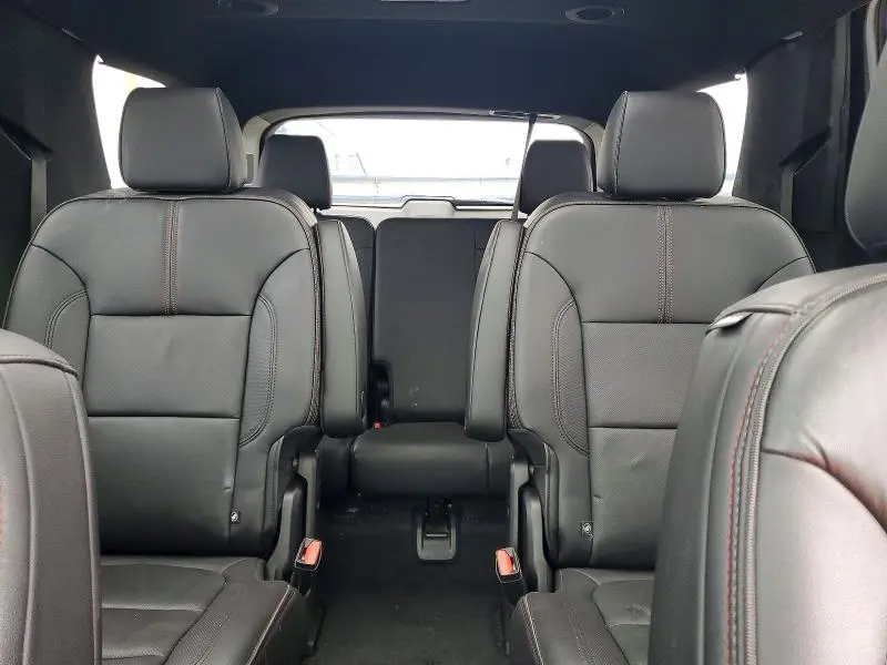 2022 CHEVROLET TRAVERSE RS  
