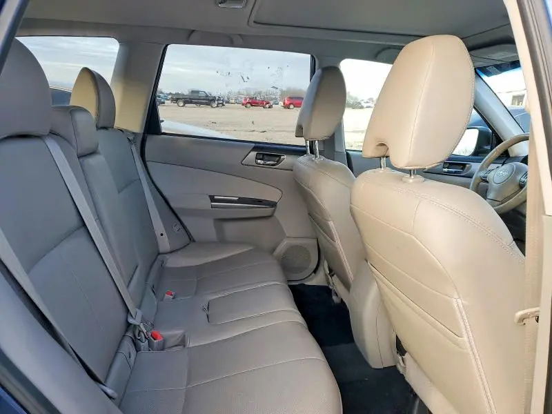 2013 SUBARU FORESTER LIMITED  