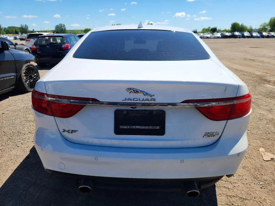 2017 JAGUAR XF PRESTIGE  
