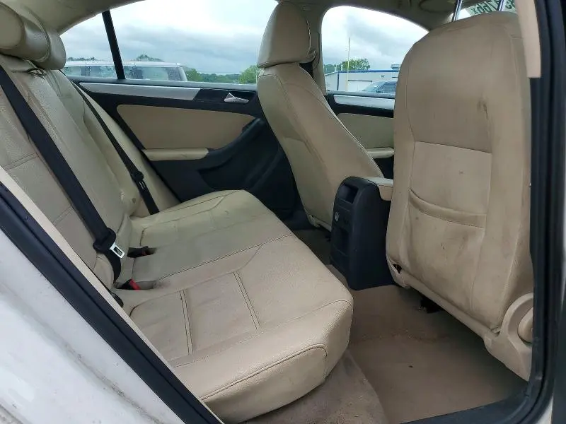 2012 VOLKSWAGEN JETTA SEL  