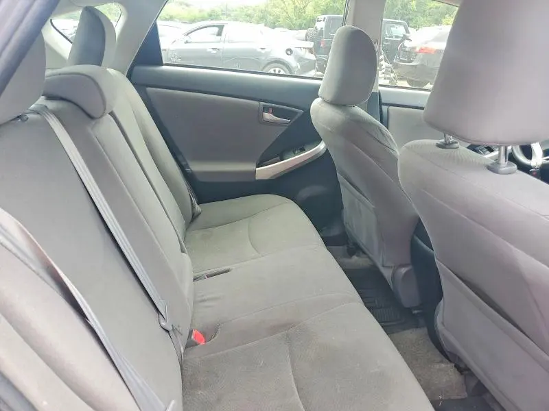 2013 TOYOTA PRIUS TWO  